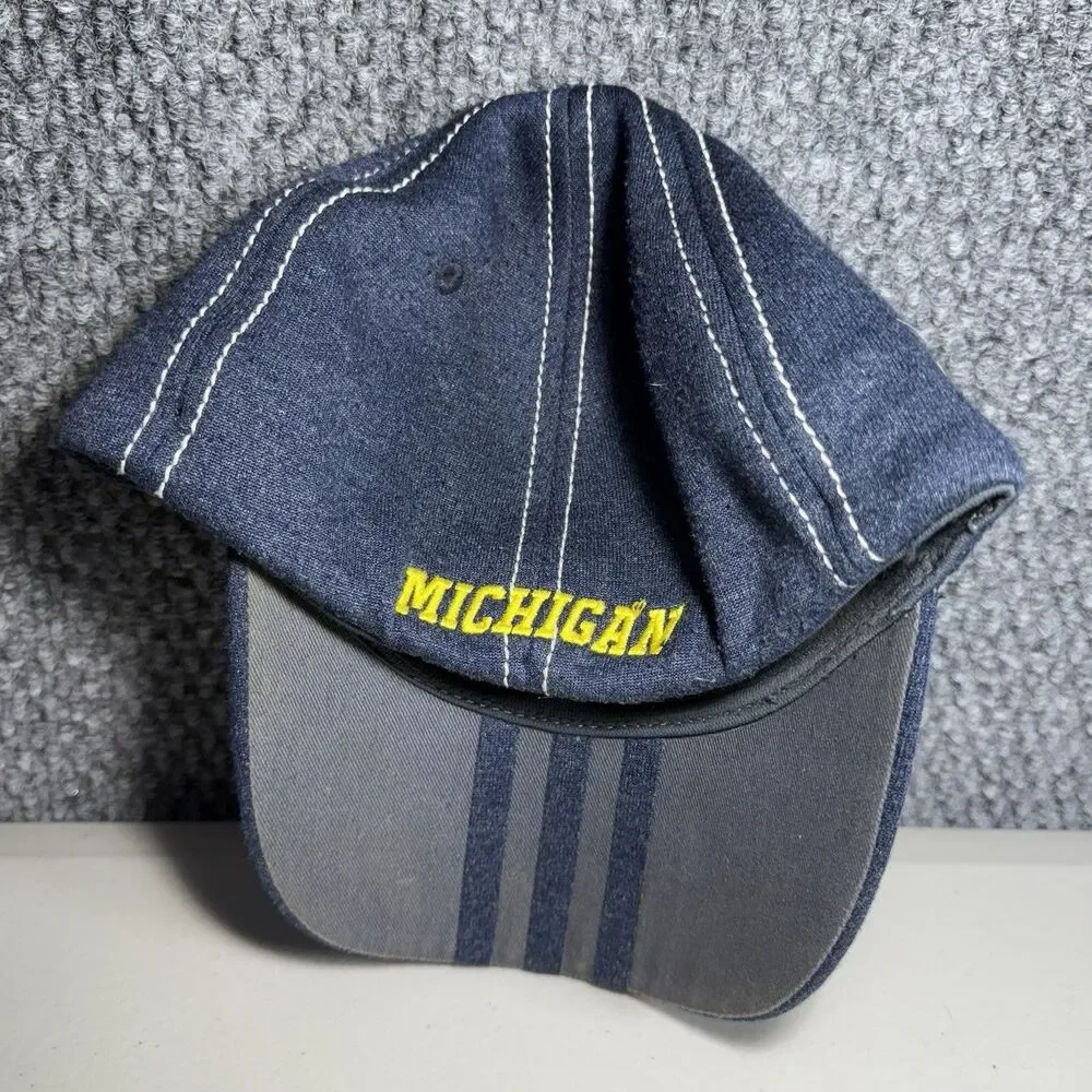 Adidas Michigan‎ Wolverines Hat Unisex Climalite Blue Size S/M Flex Fit Cap
